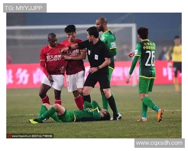 广州恒大与中国国安激战正酣谁能在这场巅峰对决中笑到最后